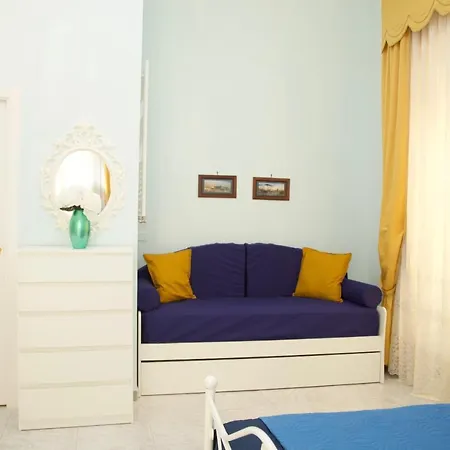 Bed & Breakfast La Terrazza A Dante Napels