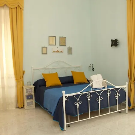 Bed & Breakfast La Terrazza A Dante Napels