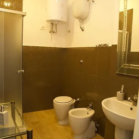 Bed & Breakfast La Terrazza A Dante Napels